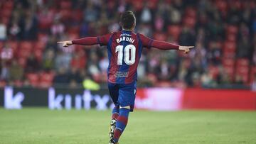 BILBAO, SPAIN - APRIL 23: Enis Bardhi of Levante UD celebrates after scoring during the La Liga match between Athletic Club and Levante at Estadio San Mames on April 23, 2018 in Bilbao, . (Photo by Juan Manuel Serrano Arce/Getty Images)