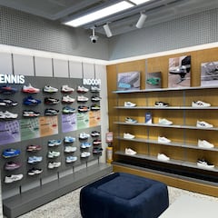 ASICS abre nueva tienda en Bogotá y anuncia la Golden Run Medellín 2025