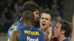 Tomic y Mickeal tumban al campeón en un partido épico