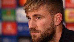 Mensaje de Shaw a Mourinho: "para jugar con él debes tener la piel dura"