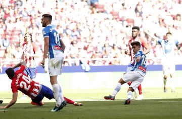 Melendo, en el 45', disparó en la frontal del área rojiblanco y tras golpea en Savic el balón traspasó la línea de meta. El Espanyol rompió el 0-0. 