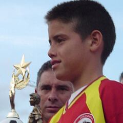 ¡Los 30 del 10! Momentos claves de James en su carrera