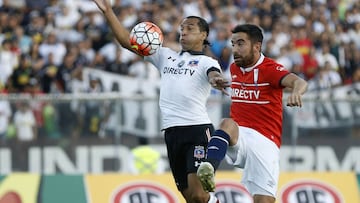 Figueroa termina contrato: "Rezo por seguir en Colo Colo"