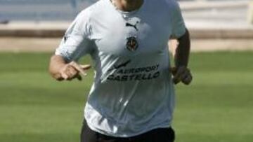 <b>TROTAMUNDOS.</b> El futbolista argentino es un auténtico trotamundos del fútbol, habiendo jugado en cuatro países, a los que habrá que sumar argentina.