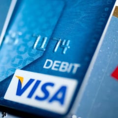 Segundo cheque estímulo: ¿Cómo puedo activar y retirar el dinero en una tarjeta de débito?