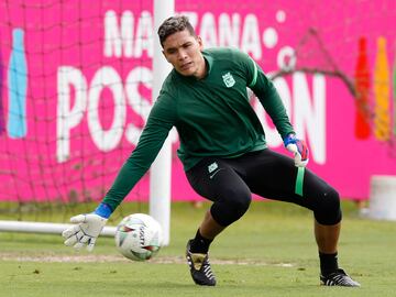 Atlético Nacional visita al Once en octavos de Copa. Tiene una ventaja de 3-0 conseguida en Medellín.