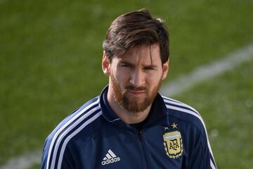 Having sat out Argentina's friendly with Italy through injury this week, Leo Messi was able to train today ahead of Tuesday's clash with Spain in Madrid.