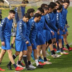 Lezama quiere mantener viva la esperanza del Amorebieta