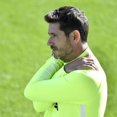 El Málaga despide a Víctor por causas disciplinarias, no deportivas