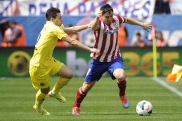 Cristian Rodríguez ante Mario.