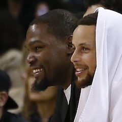 ¿Cuantas exhibiciones lleva Curry?, esta noche otra más