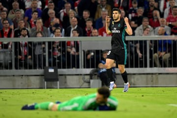 1-2. Marco Asensio celebró el segundo gol.