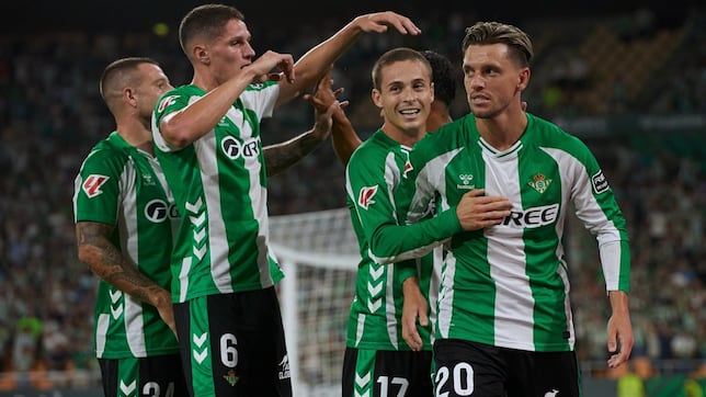 Hora y canal del Betis - Nottingham Forest