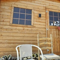 Michel Courtie, el hombre que vive a solas en la joya abandonada entre España y Francia: “Es cuestión de fuerza de carácter”