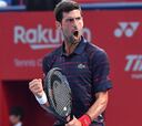 Djokovic recupera su nivel y avanza con paso firme en Tokio