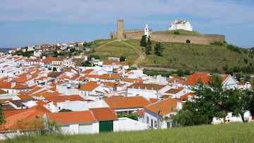 El histórico pueblo portugués fronterizo con España que está en venta desde 2011 y nadie quiere comprar