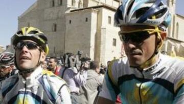 <b>MALA SUERTE.</b> El español Alberto Contador lamentó la caída de su compañero Lance Armstrong durante la primera etapa de la Vuelta a Castilla y León.