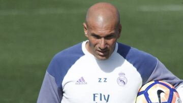 23/09/16
 Entrenamiento del Real Madrid
 Zinedine Zidane y Cristiano Ronaldo
 