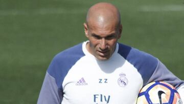 23/09/16
Entrenamiento del Real Madrid
Zinedine Zidane y Cristiano Ronaldo