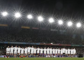 Jugadores de la selección inglesa antes del comienzo de la final del Mundial de Rugby 2019. 