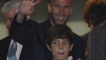 Zidane regresó al Santiago Bernabéu tras tres años de ausencia