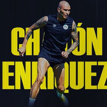 'Chatón' se olvidó de su aventura por Chipre y ahora se ha unido a otros mexicanos en el Salamanca. Hasta el momento solo suma tres partidos, para un total de 237 minutos, sin goles o asistencias, tampoco tarjetas de amonestación.