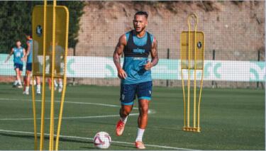 El Almera rechaza ocho millones de euros del Getafe por Luis Surez