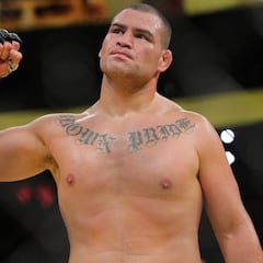 Caín Velásquez volverá a la UFC para enfrentar a Francis Ngannou