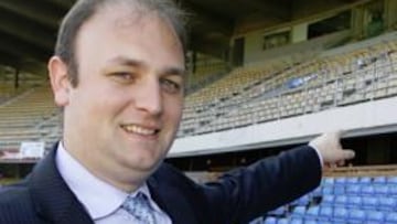 <b>ENTREGADO. </b>El presidente del Xerez está convencido. La afición azulina responderá a la llamada de su equipo para animar el próximo sábado frente al Getafe.