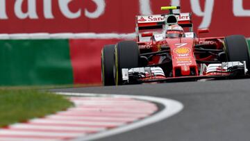 Raikkonen con el Ferrari en Sepang.