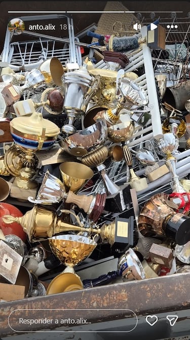 Alix tira sus trofeos: “Si no los tengo expuestos, ¿para qué los voy a tener en cajas?”