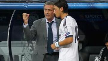 Mou: "Soy 'blue', pero podría entrenar a cualquier equipo"