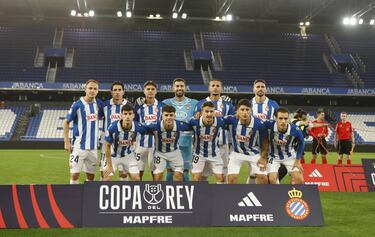 Pol Lozano se cae del derbi ante el Bar?a, pero entra Gragera