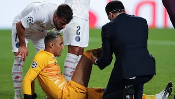 El arquero tico sali&oacute; lesionado antes de la &eacute;pica remontada del PSG ante Atalanta y este jueves, la entidad parisina dio a conocer el parte m&eacute;dico del guardameta.