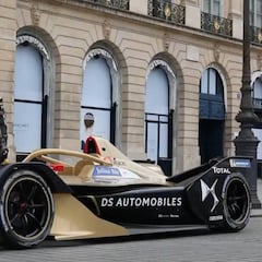 Vergne 'se va de compras' por París al volante del Techeetah