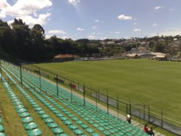 2 - Otra imagen del Estadio de Janguito Malucelli de Brasil.