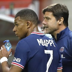 Piqué se mofa del no fichaje de Mbappé al Real Madrid