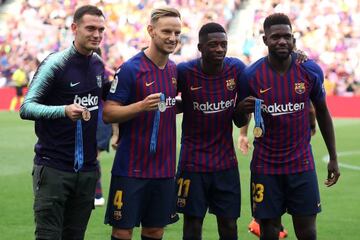 Thomas Vermaelen, Ivan Rakitic, Ousmane Dembélé y Samuel Umtiti, homenajeados por el Barcelona tras el Mundial.