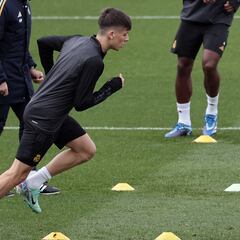 Real Madrid team news ahead of Valencia clash: Arda Güler, Kepa, Rüdiger...