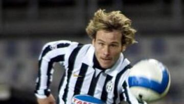 Nedved, decepcionado por la oferta de la Juventus, podría retirarse