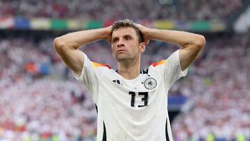 Es difícil imaginarse a Alemania sin el delantero del Bayern. Legendario tanto con su selección como con el club bávaro. 131 partidos y 45 goles. El Mundial de 2014, su mayor éxito. Su espinita, no marcar en ninguna Eurocopa.