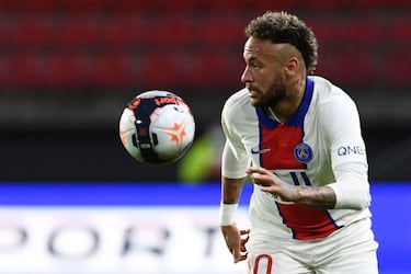 Neymar 'Brazil' clause added to new PSG contract