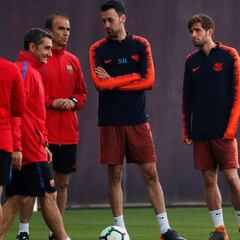 El Mundial condiciona los dos últimos ‘onces’ de Valverde