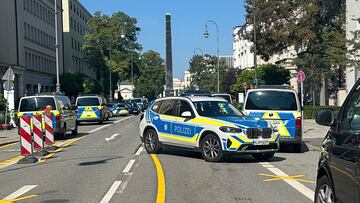 Police secures the area after German police opened fire on a suspect after seeing someone who appeared to be carrying a gun near the Israeli consulate and a Nazi history museum in central Munich, Germany, September 5, 2024. REUTERS/Anja Guder