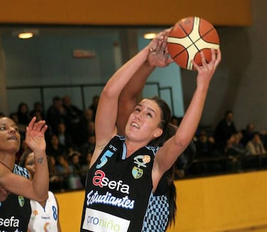 Laura Herrera: "Me sigo poniendo nerviosa antes de cada partido"