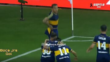 Gol clave de Tevez y homenaje inolvidable a Maradona