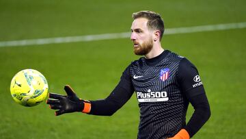Oblak: tratamiento conservador o quir¨®fano