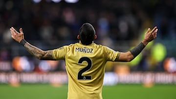 BURNLEY, ENGLAND - DECEMBER 3: Crystal Palace's Daniel Munoz celebrates at full time in the Premier League match between Burnley and Crystal Palace at Turf Moor on December 3, 2025 in Burnley, England. (Photo by Lee Parker - CameraSport via Getty Images)