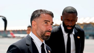 14/06/25 VIAJE REAL MADRID MUNDIAL DE CLUBES CARVAJAL RUDIGER PAISANO
PUBLICADA 15/06/25 NA MA09 1COL
