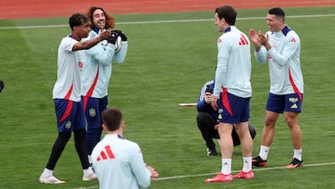 Lamine Yamal, Cucurella, Oyarzabal y Pedro Porro.

